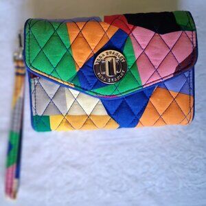 NWT VERA BRADLEY QUILTED COLOR BLOCK TURN LOCK KEY WALLET CHROME HARDWARE